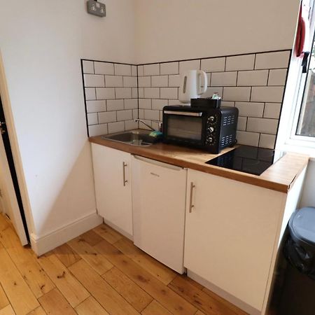 Flat 4, 10 St John'S Bournemouth Exterior foto